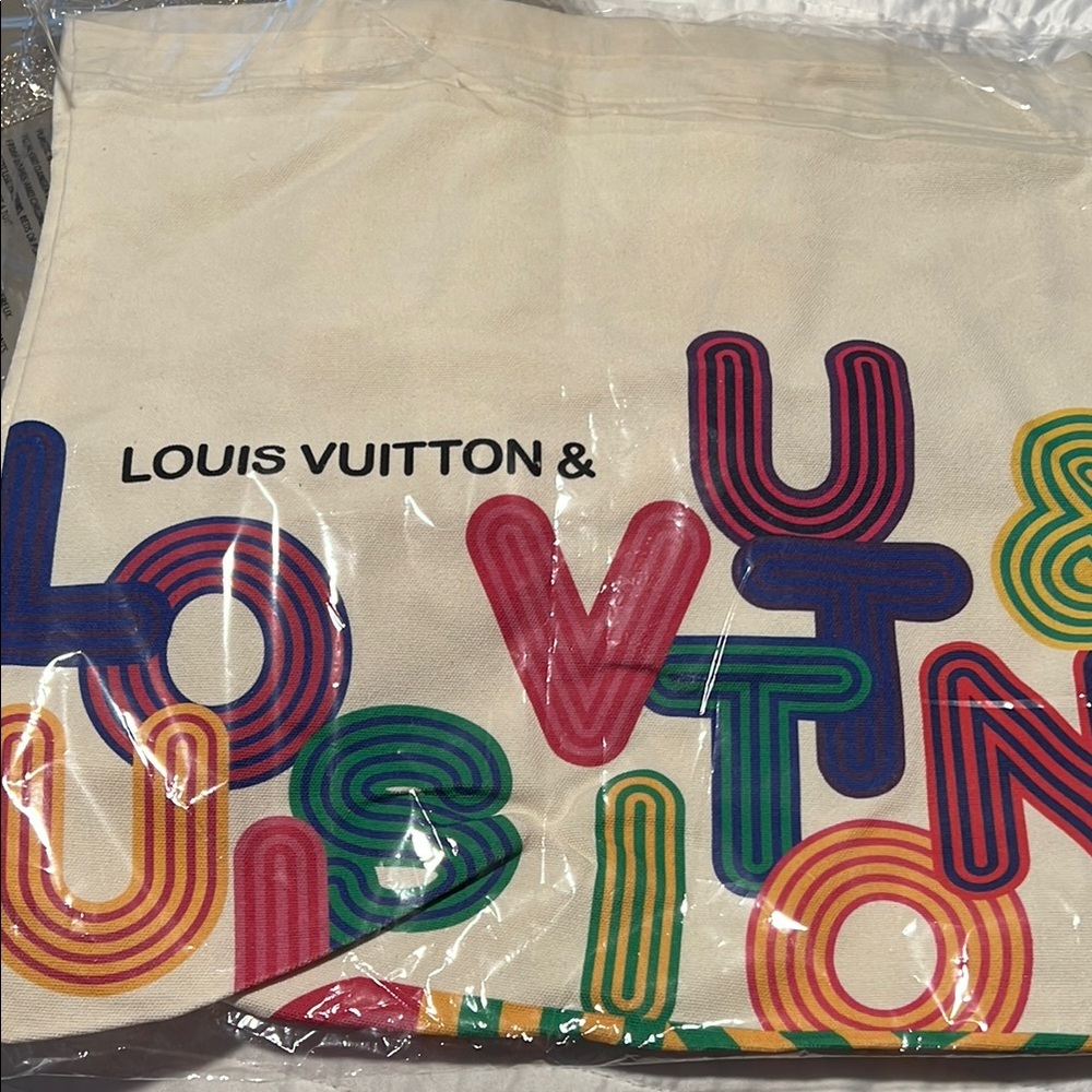 L V CANVAS TOTE 16”x 16” Never out of Pkg.